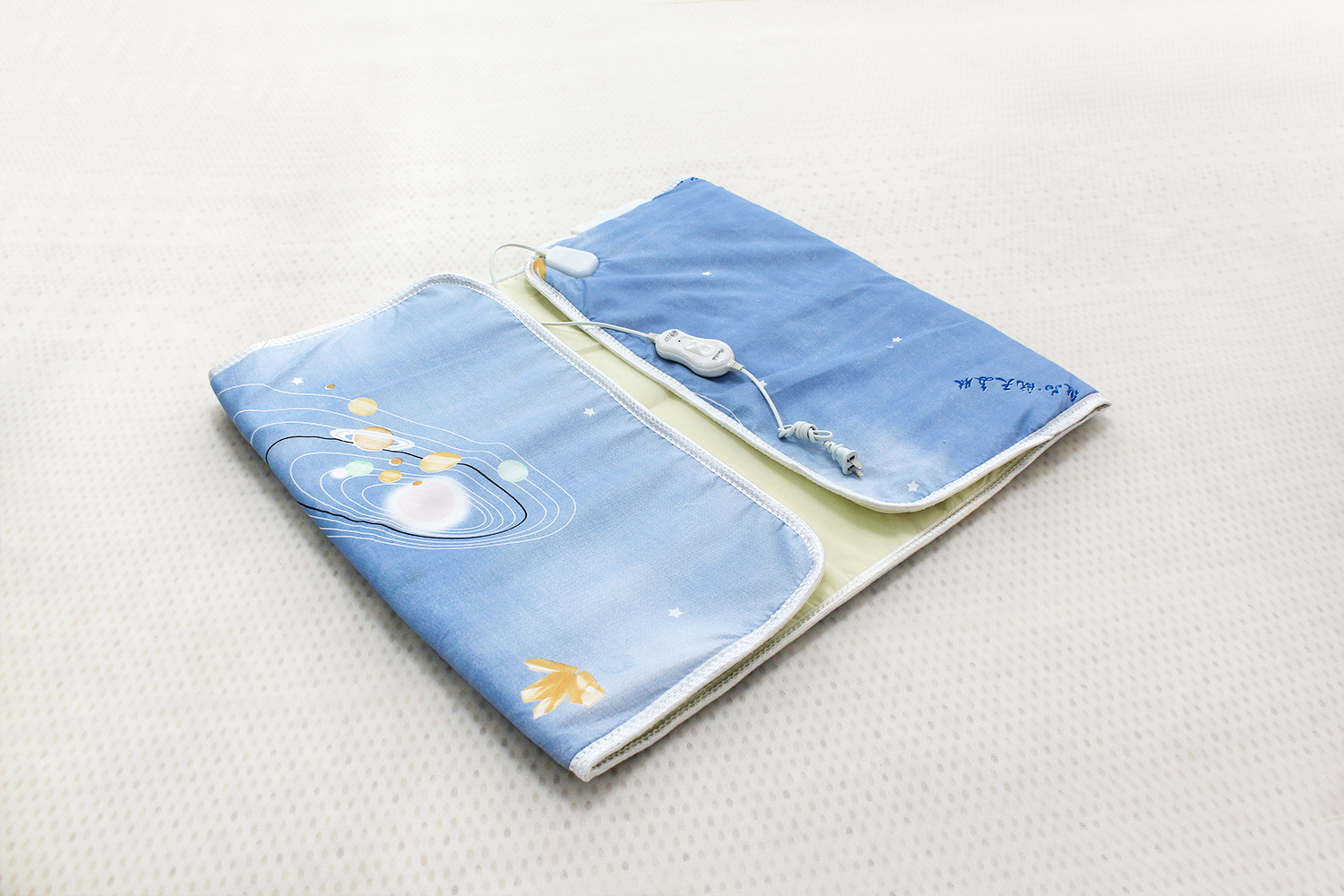 地球款水暖毯加热水暖垫电热毯电热水暖加热垫厂家