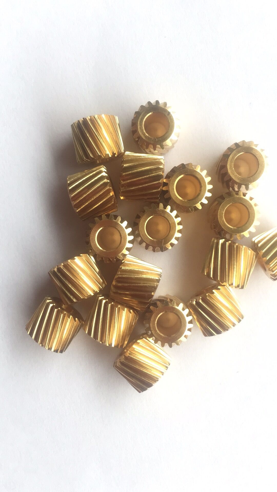厂家定制精密传动齿轮 微型马达齿轮 小模数黄铜圆柱齿轮