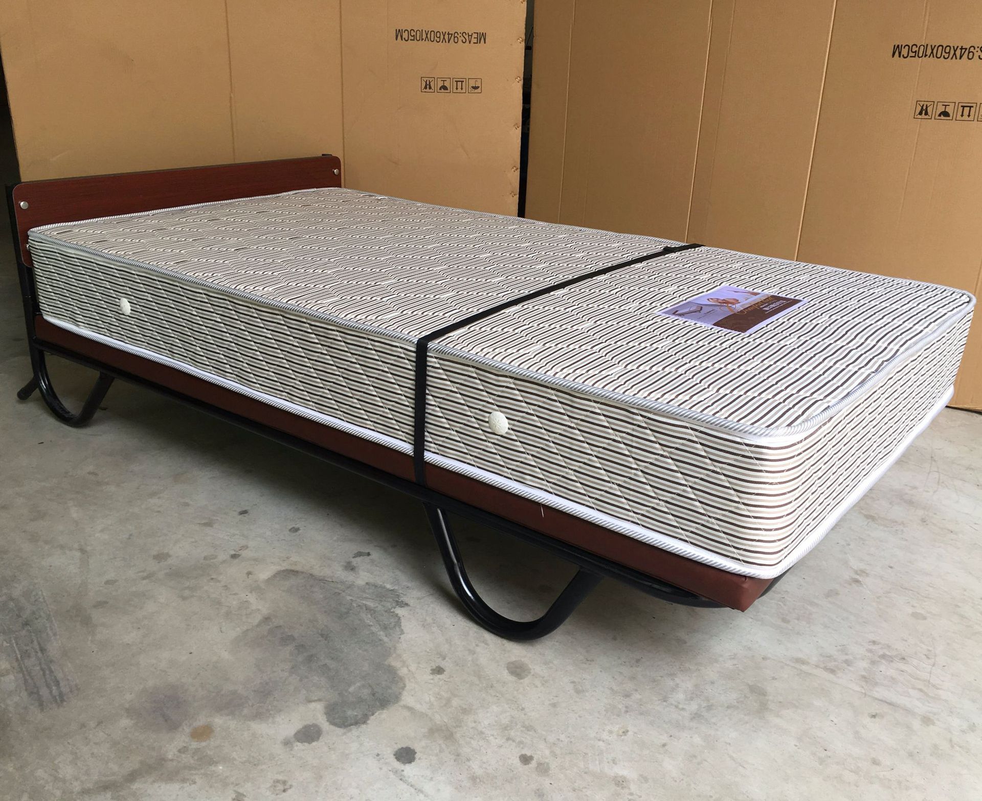 jh-010豪华直立式弹簧床.  (1)