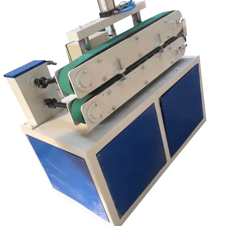 张家港厂家板材皮带牵引机 塑料管材皮带牵引机 一年保修欢迎咨询