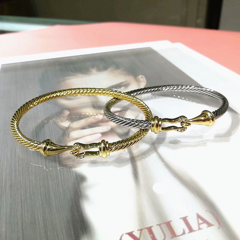 明星同款钛钢镶钻套扣手镯韩版简约钢丝绳编织女款马蹄扣手链首饰