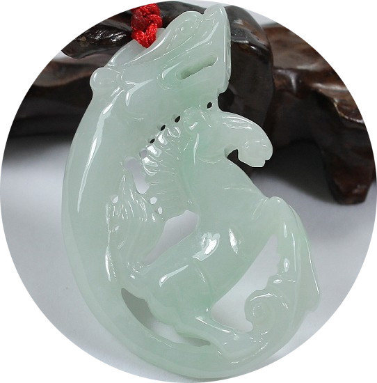 翡翠龙马精神吊坠翡翠古典玉龙翡翠飞马翡翠