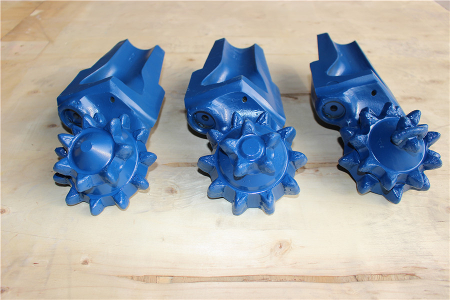 旋挖钻扩孔器专用牙轮掌片 7 1/2寸钢齿牙轮掌,可订制