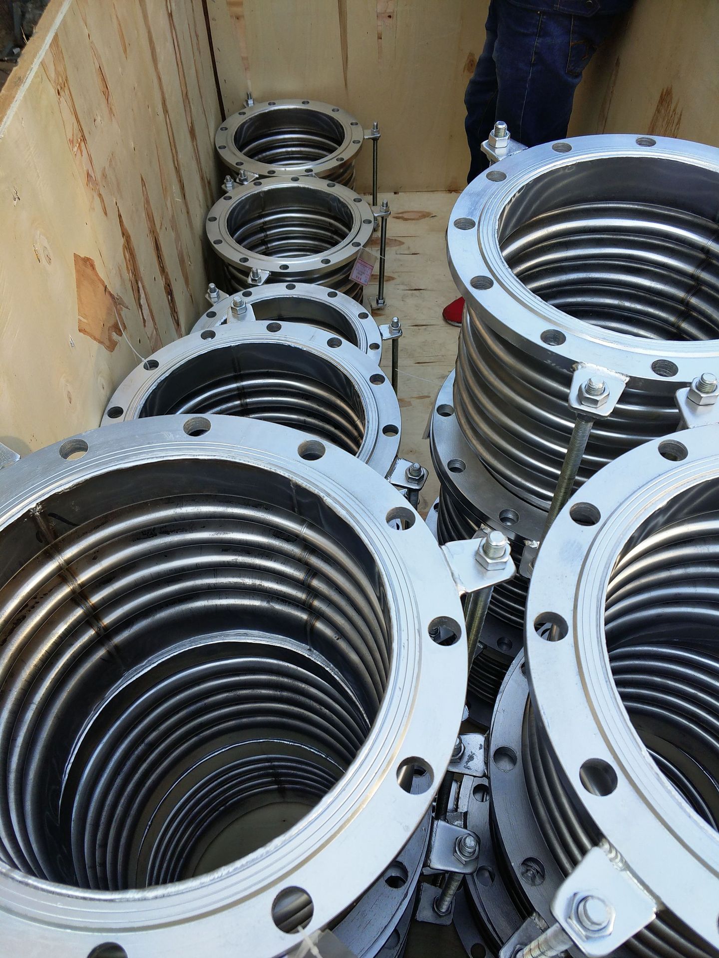 304不锈钢补偿器波纹管膨胀节伸缩节拉杆补偿器生产厂家