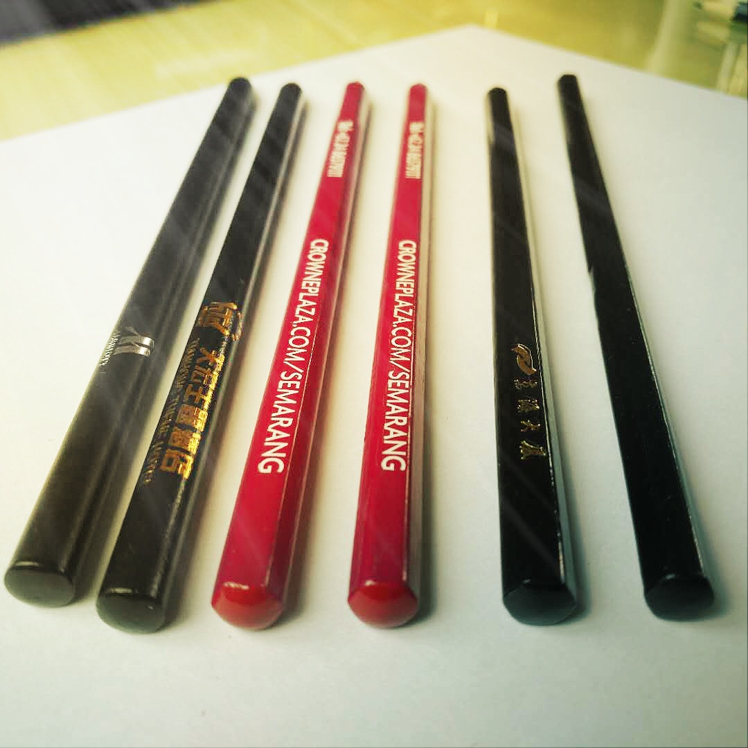 工厂定制铅笔 沾顶木制铅笔 酒店宾馆会议广告铅笔文具可印logo