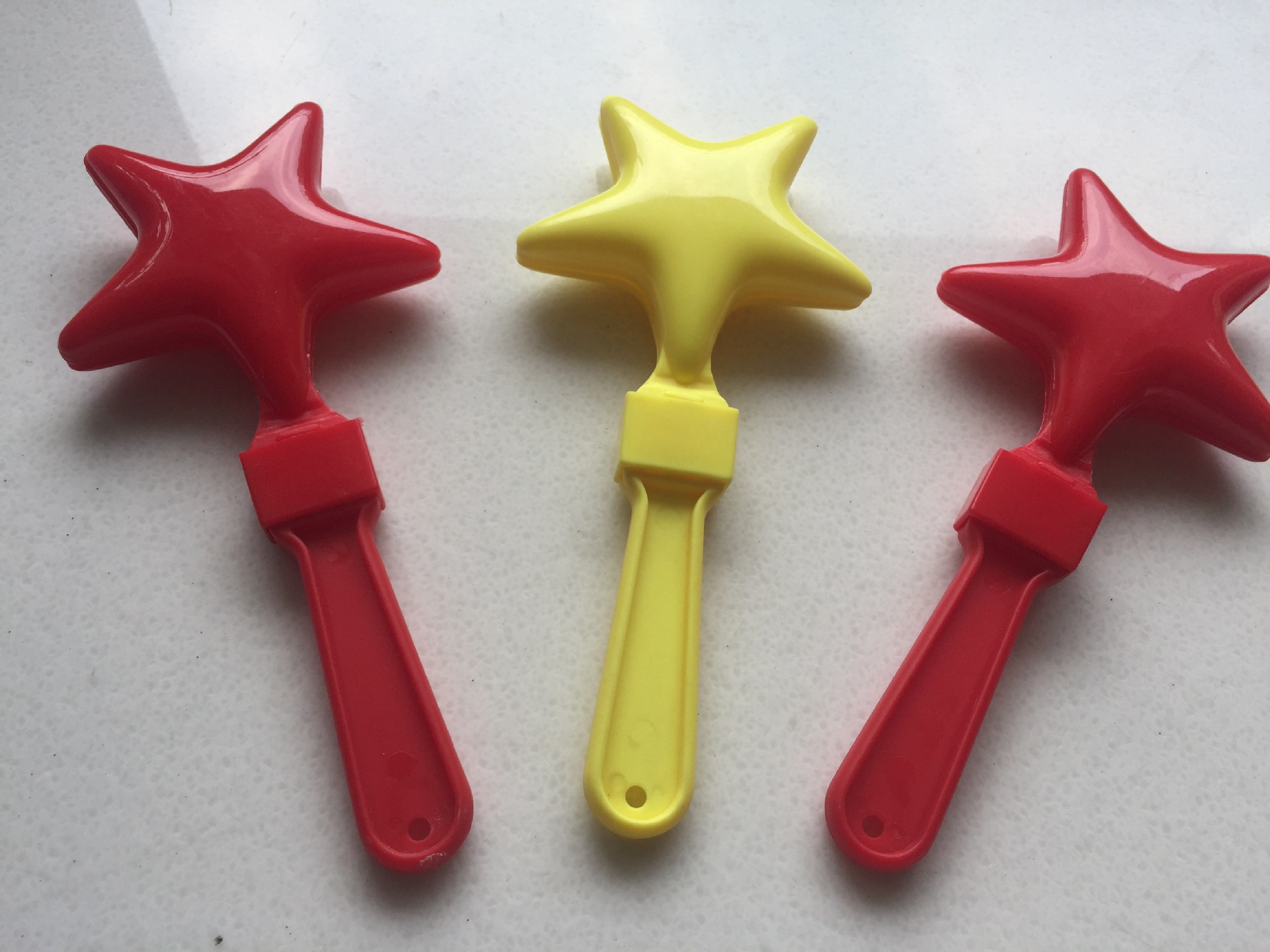 加油助威道具发光拍手器手拍玩具拍拍手塑料手掌拍巴掌手拍批发