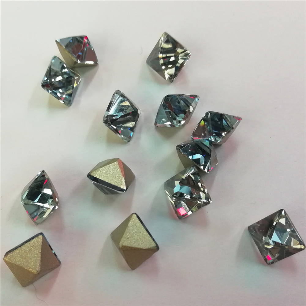 尖底玻璃钻玻璃石 平底带爪带孔手缝玻璃钻 礼服表演服专用辅料