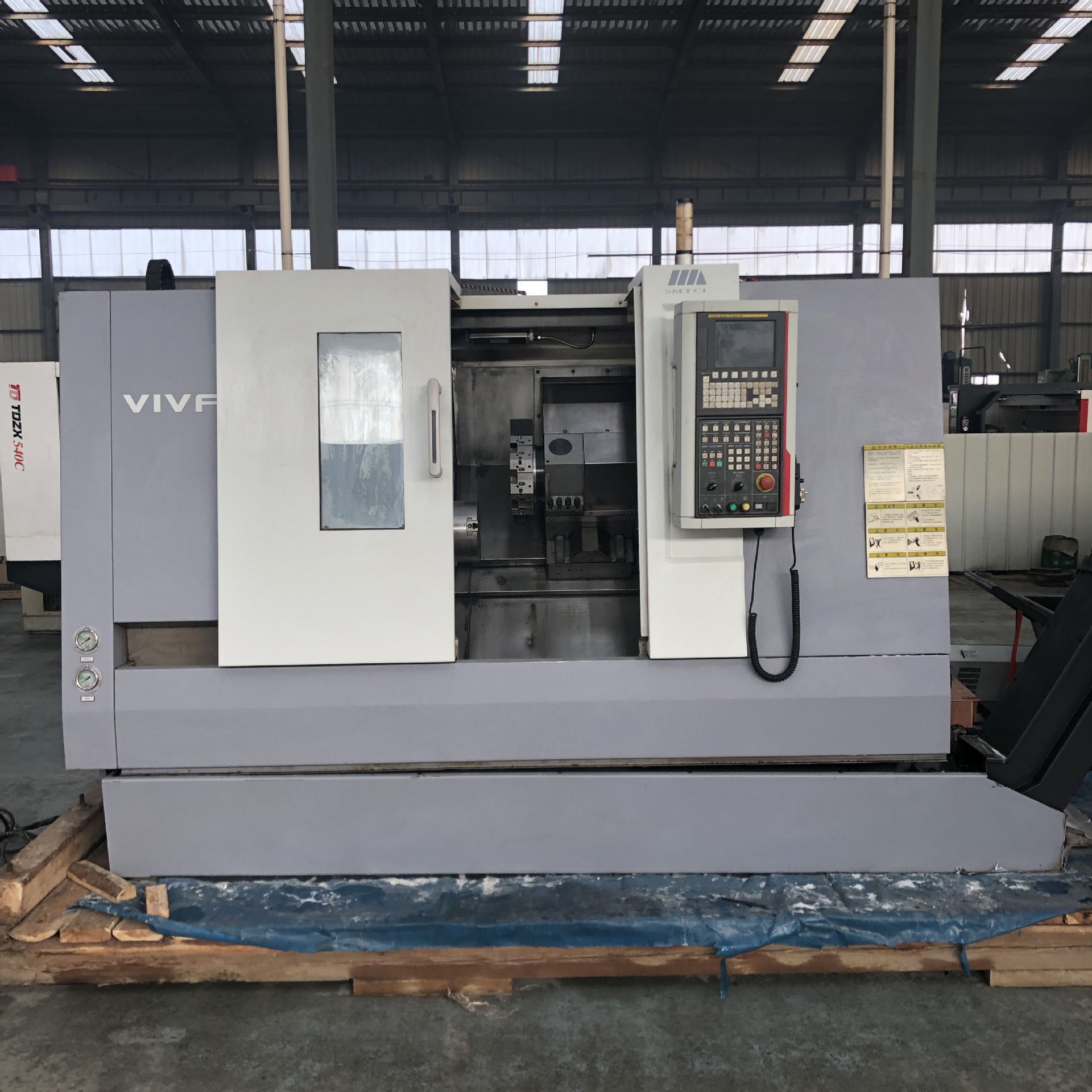 出售沈阳原装折扣机床vivat2c500发那科系统17年莱芜现货