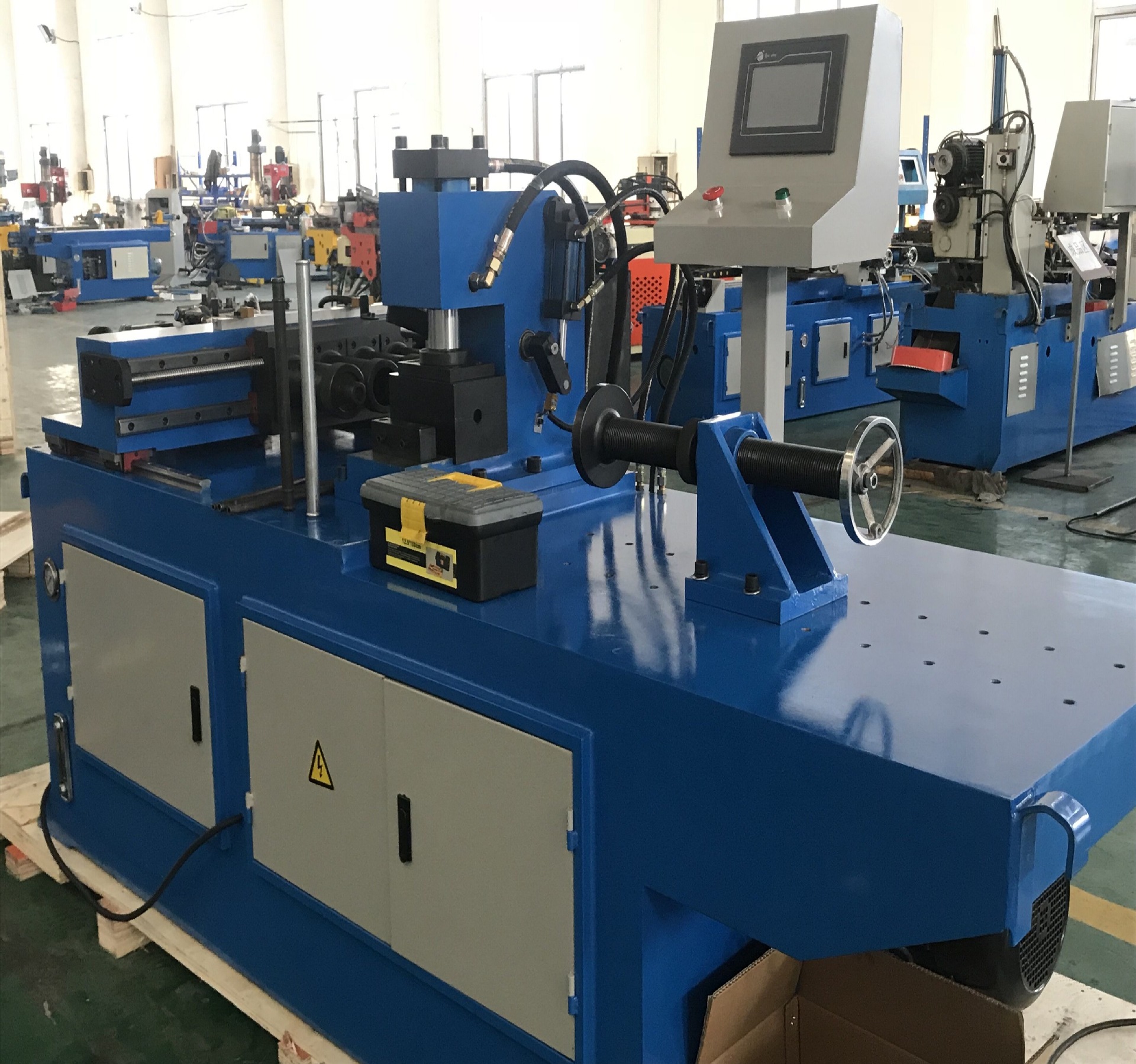 厂家直销 tm40nc缩管机 数控成型胀管缩径机