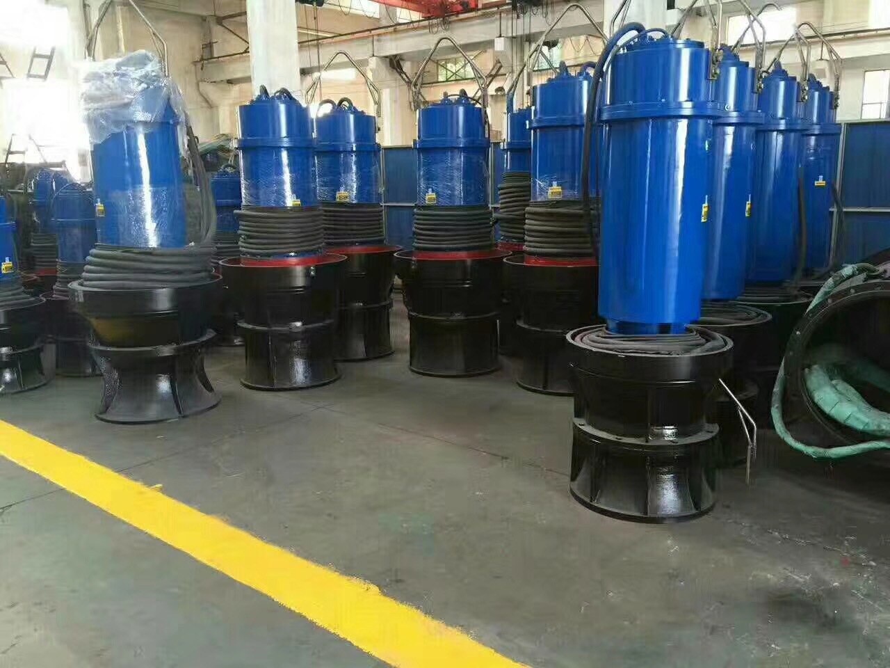 四川成都重庆qzb潜水轴流泵大口径不堵塞专抽污水用于处理污水厂.