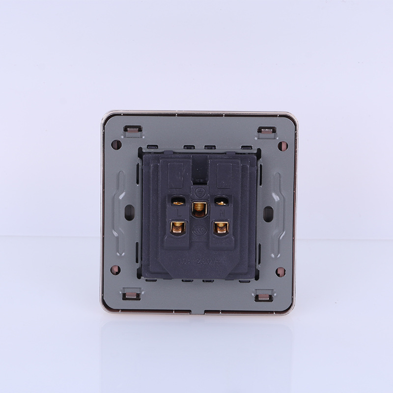 厂家直销m6系列五孔插座 16a五孔白色墙壁插座 86型开关插座