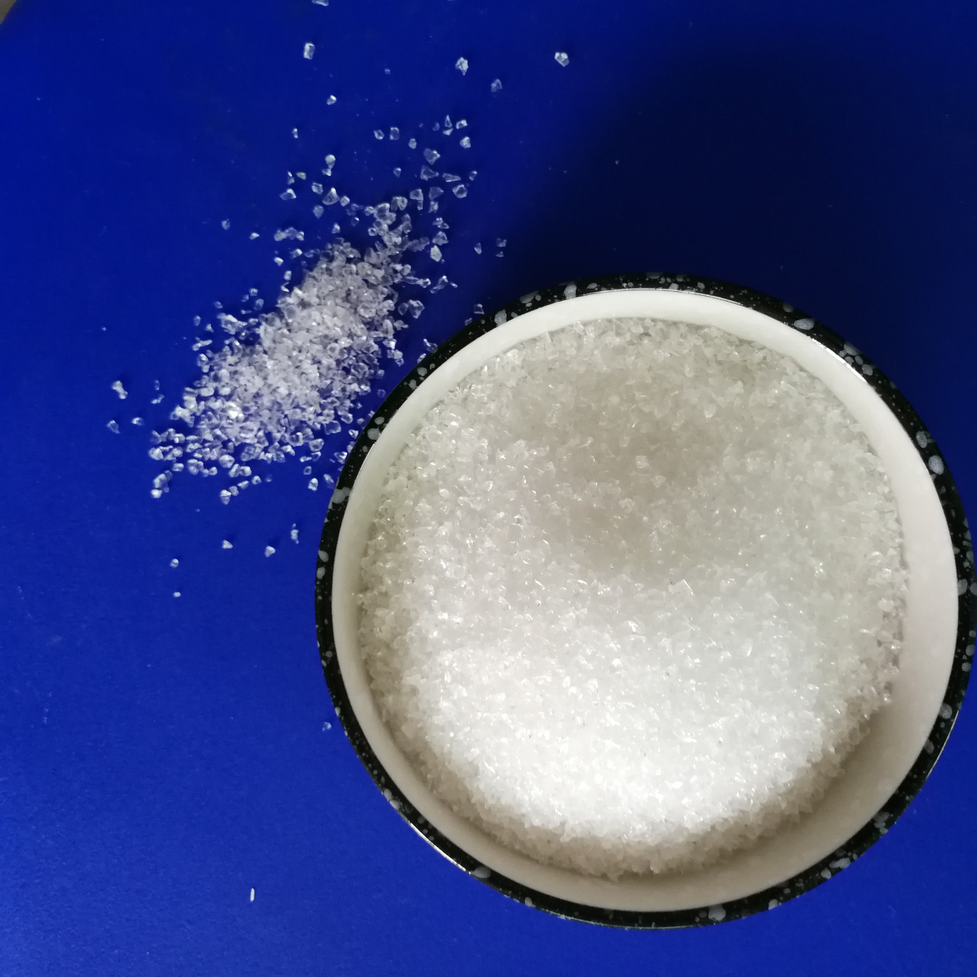 供应高分子吸水树脂块 透明凝胶块 冰杯汽车香膏母料 稳定不发黄