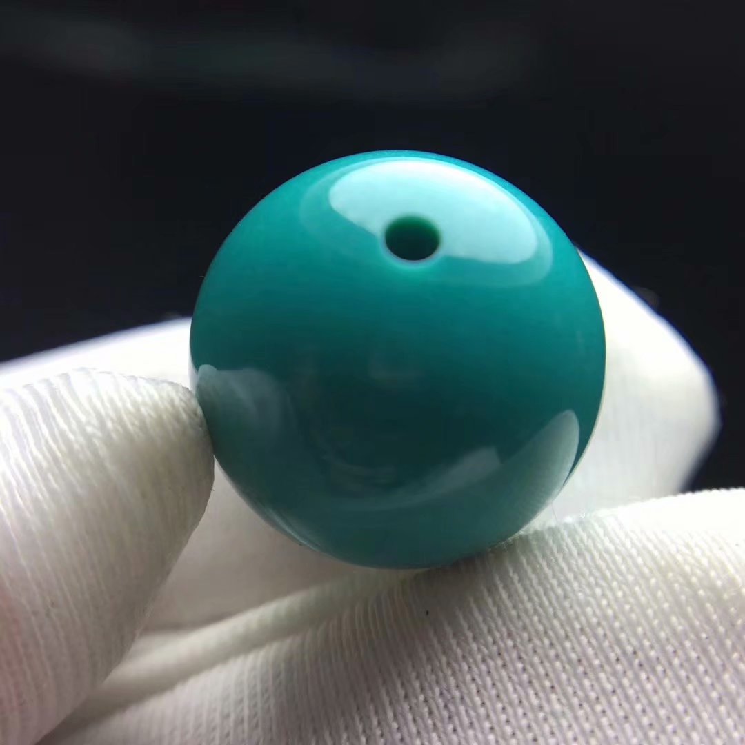 喇叭山原矿高瓷蓝绿玉化料瓷釉级绿松石圆珠散珠收藏级 干净无线