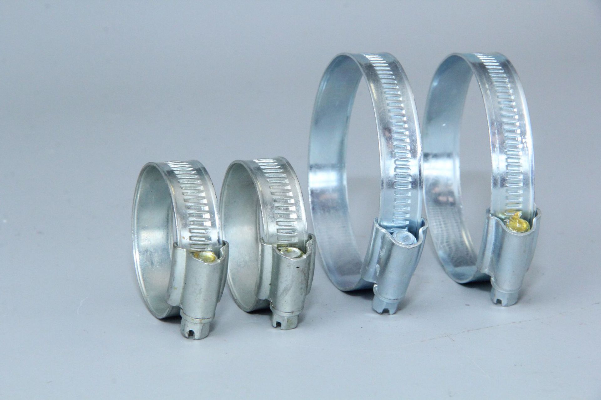 厂家专业生产英式碳钢喉箍,铁皮镀锌喉箍,卡箍,管卡,抱箍