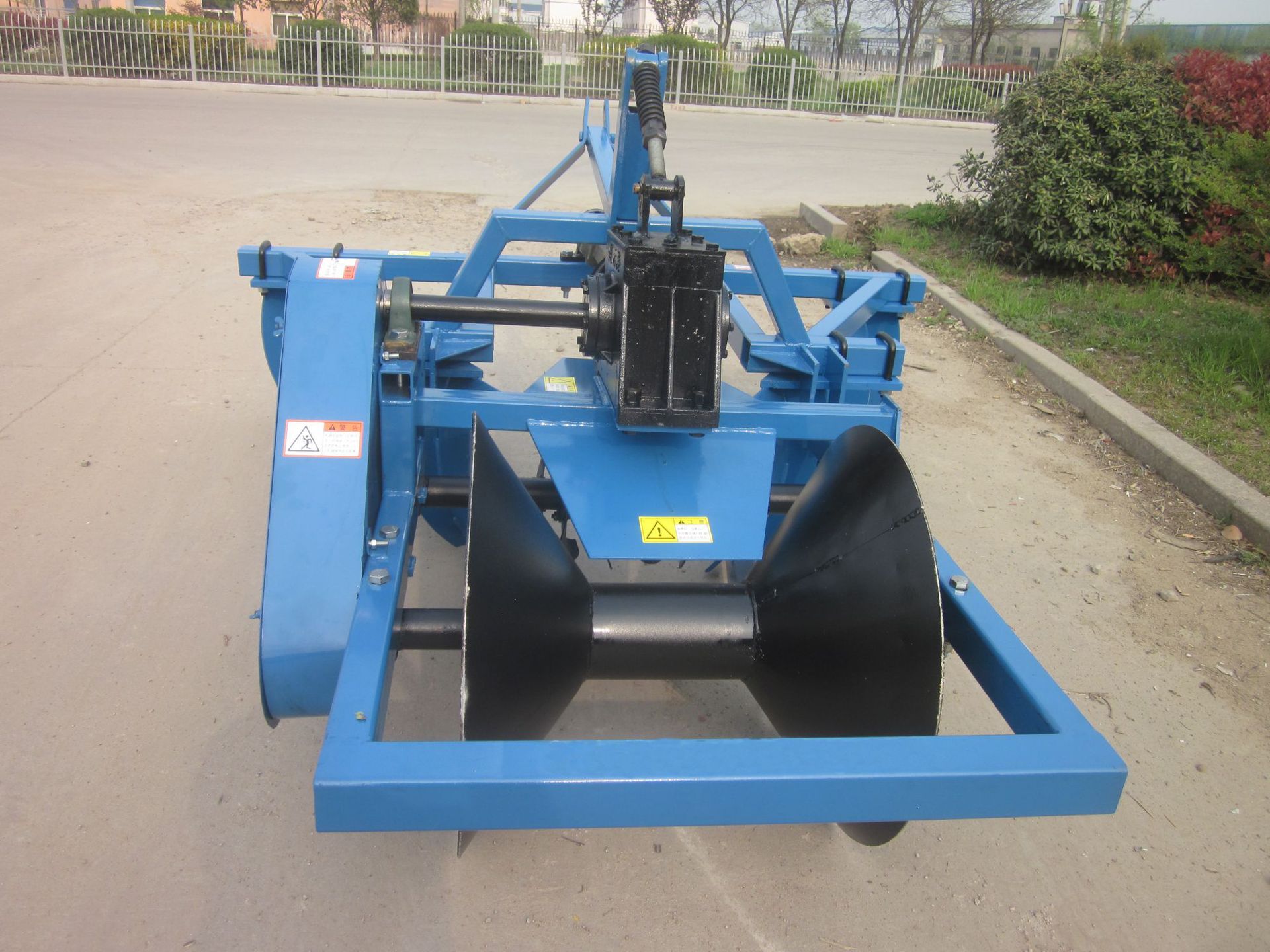 水田筑埂机90-130马力拖拉机扶垄器农用扶埂机起垄器价格打背机