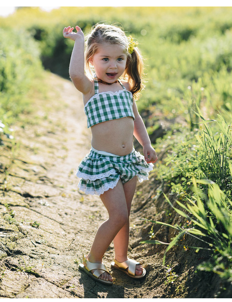 h882#欧美夏季女童套装绿格子露肚脐绑带上衣 花边大pp短裤两件套