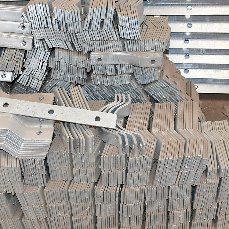 厂家直销 架空线路金具铁附件 二线横担 通信器材横担