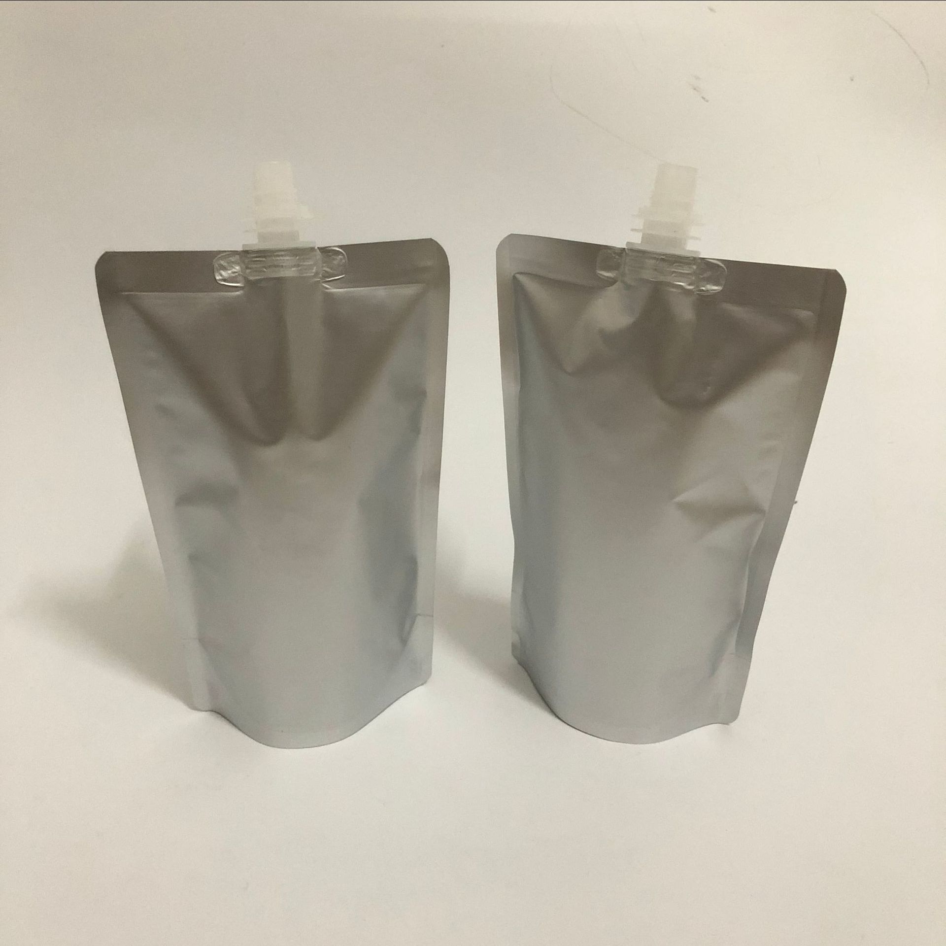 东莞 是否进口 否 名称 环保软包装袋 货号 20180703 材质 复合材料