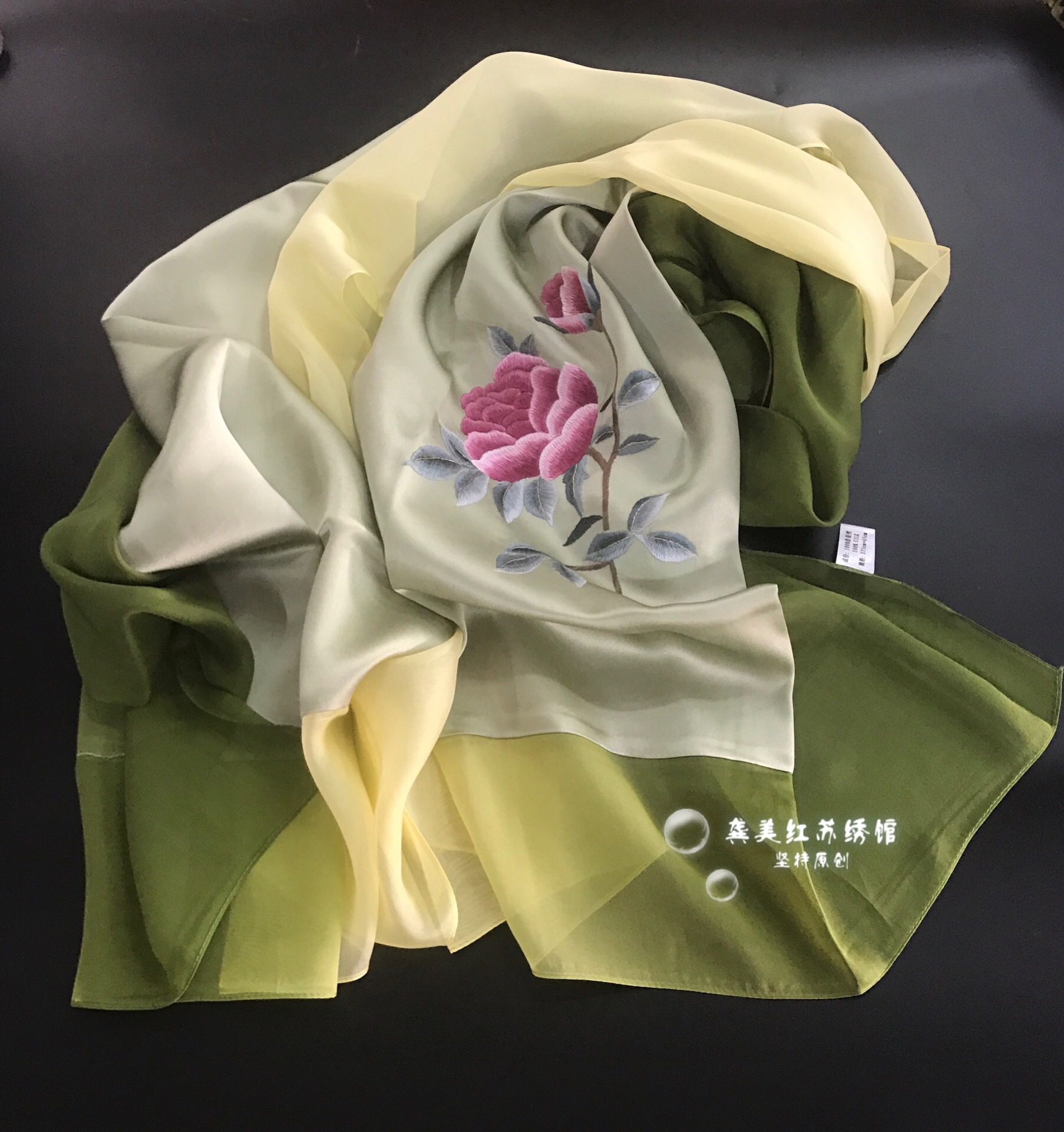 苏绣丝巾 桑蚕丝纯手工艺民族风春秋长款刺绣披肩 真丝绣花围巾女