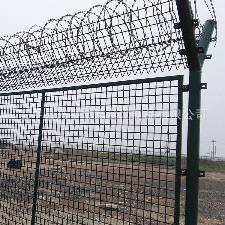 机场监狱护栏网 刀片刺绳机场护栏网 y型柱 围界 可定做优质厂家