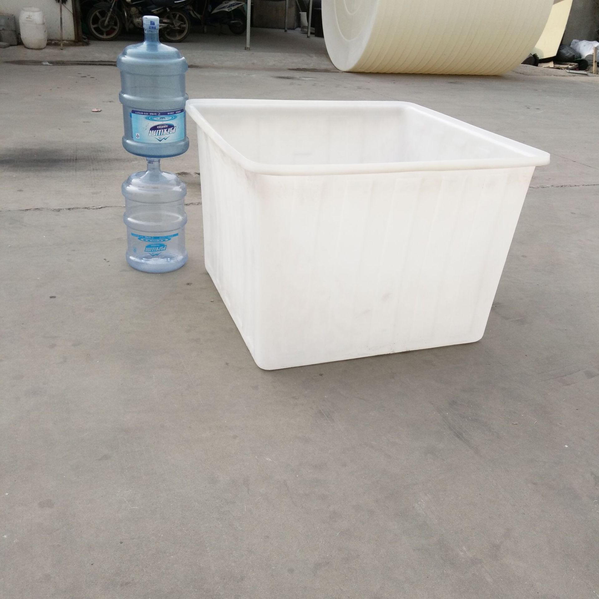 滁州500l方形水产养殖塑料池落布车车载水箱塑料鱼池牛筋塑料盆