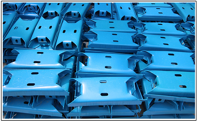 波形护栏连接件横隔梁中央隔离带横隔梁镀锌横隔梁4802005045