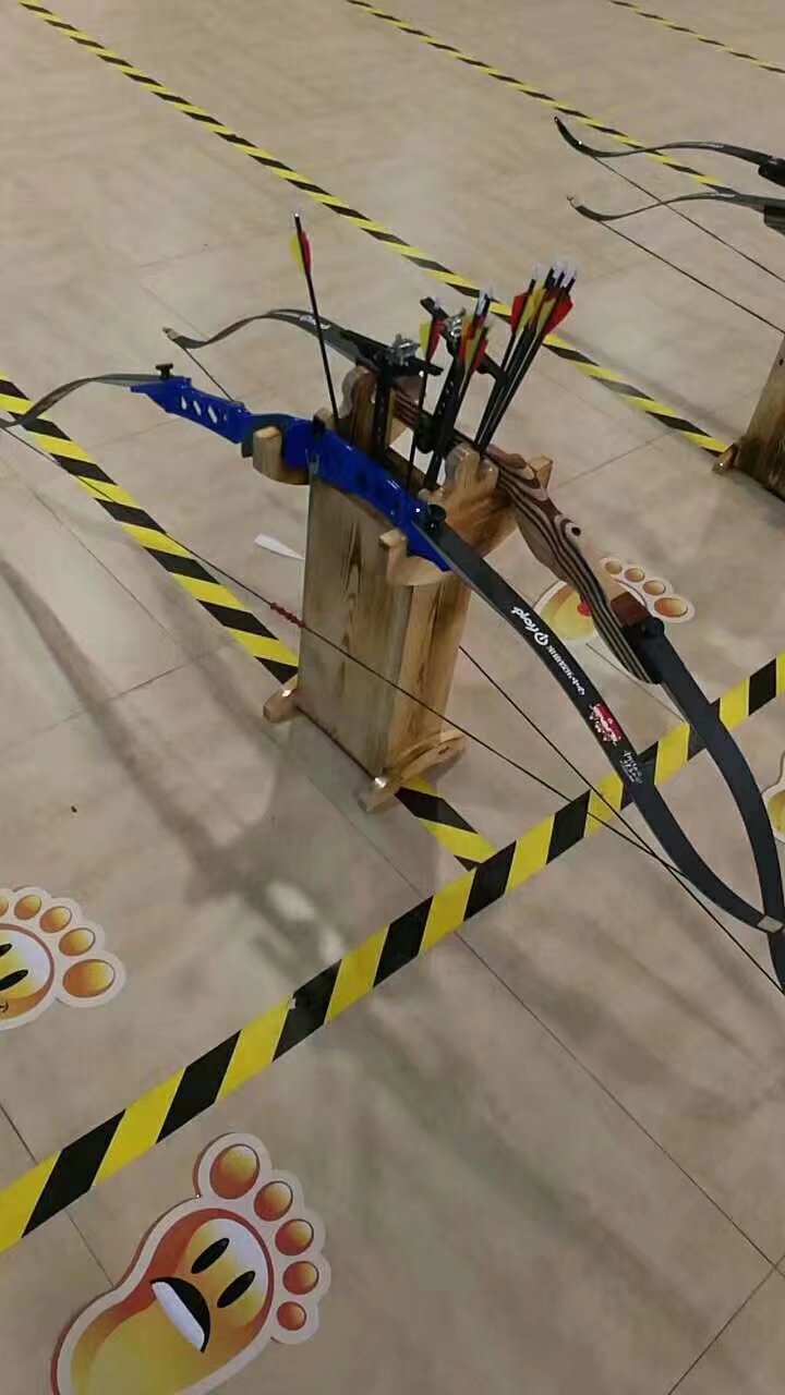 弓箭架 木弓架 木质弓箭架 箭馆用弓箭架子 弓箭展示架