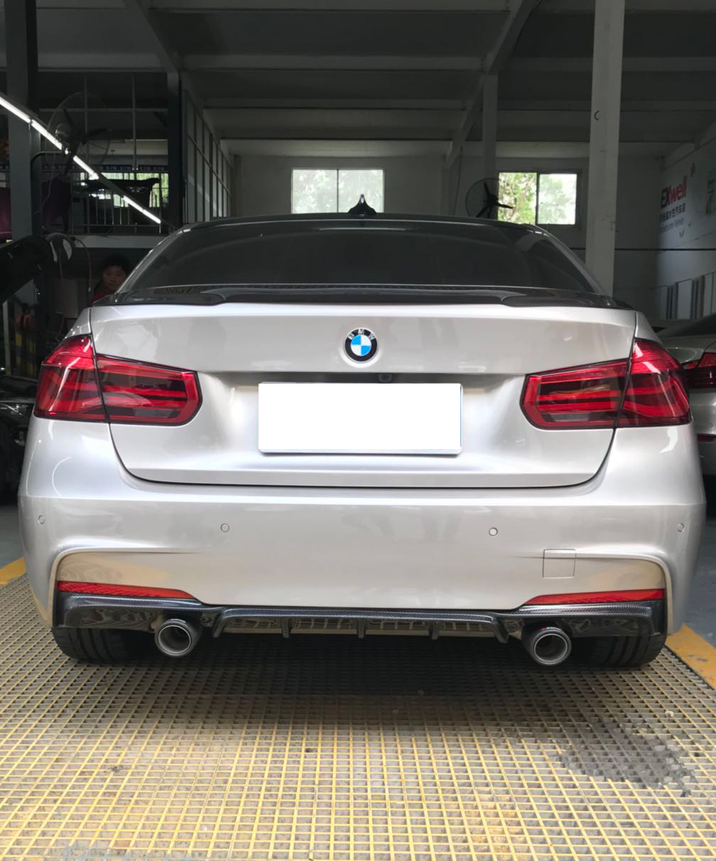 适用于宝马3系f30 f35 碳纤维后唇 后保险杠碳纤后扰流板