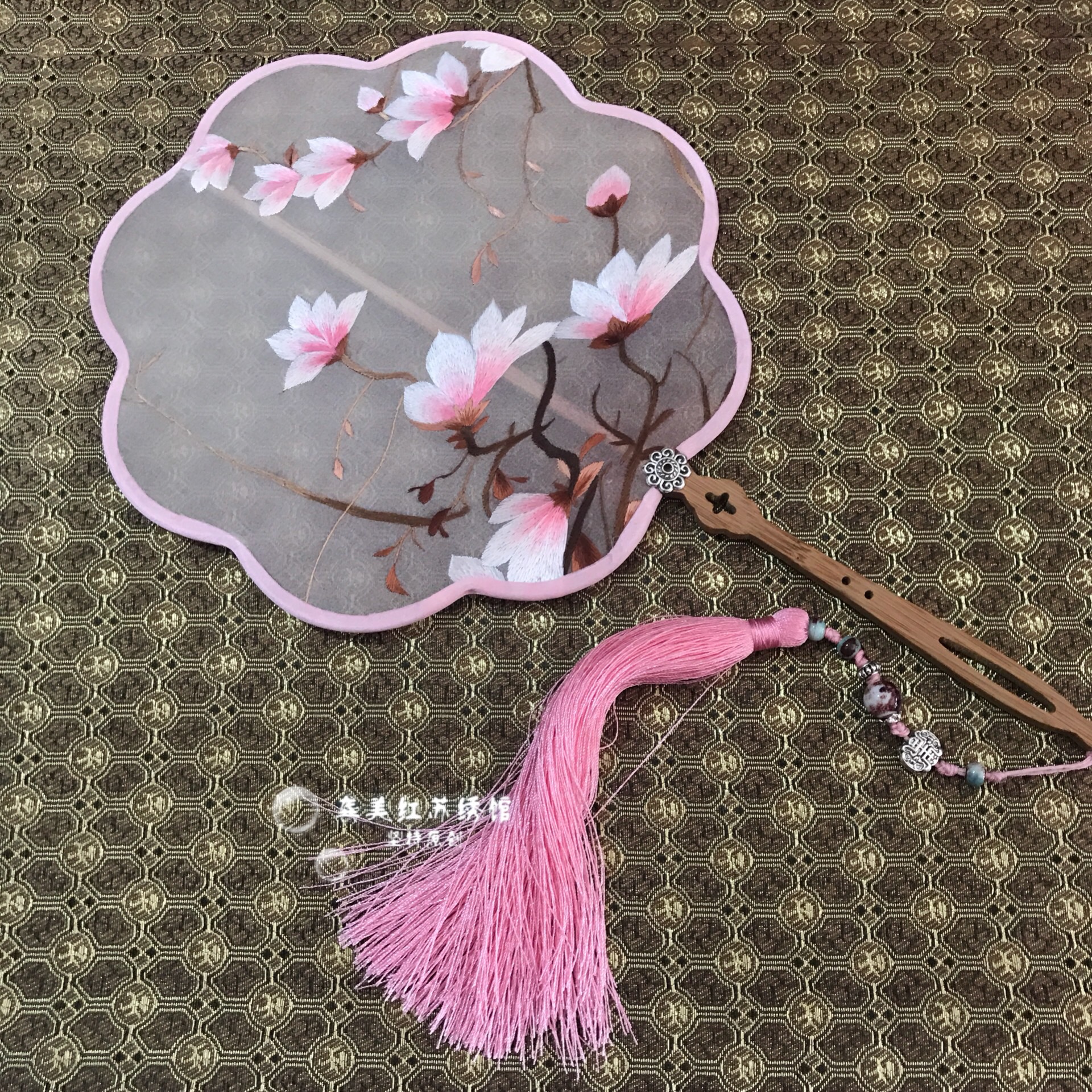 苏绣 真丝双面绣手工刺绣精致彩色包边扇绣花扇子团中国风扇子