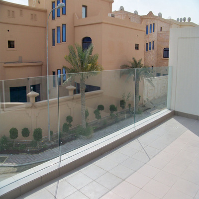 工厂直销 商场阳台无框玻璃护栏铝合金底槽护栏