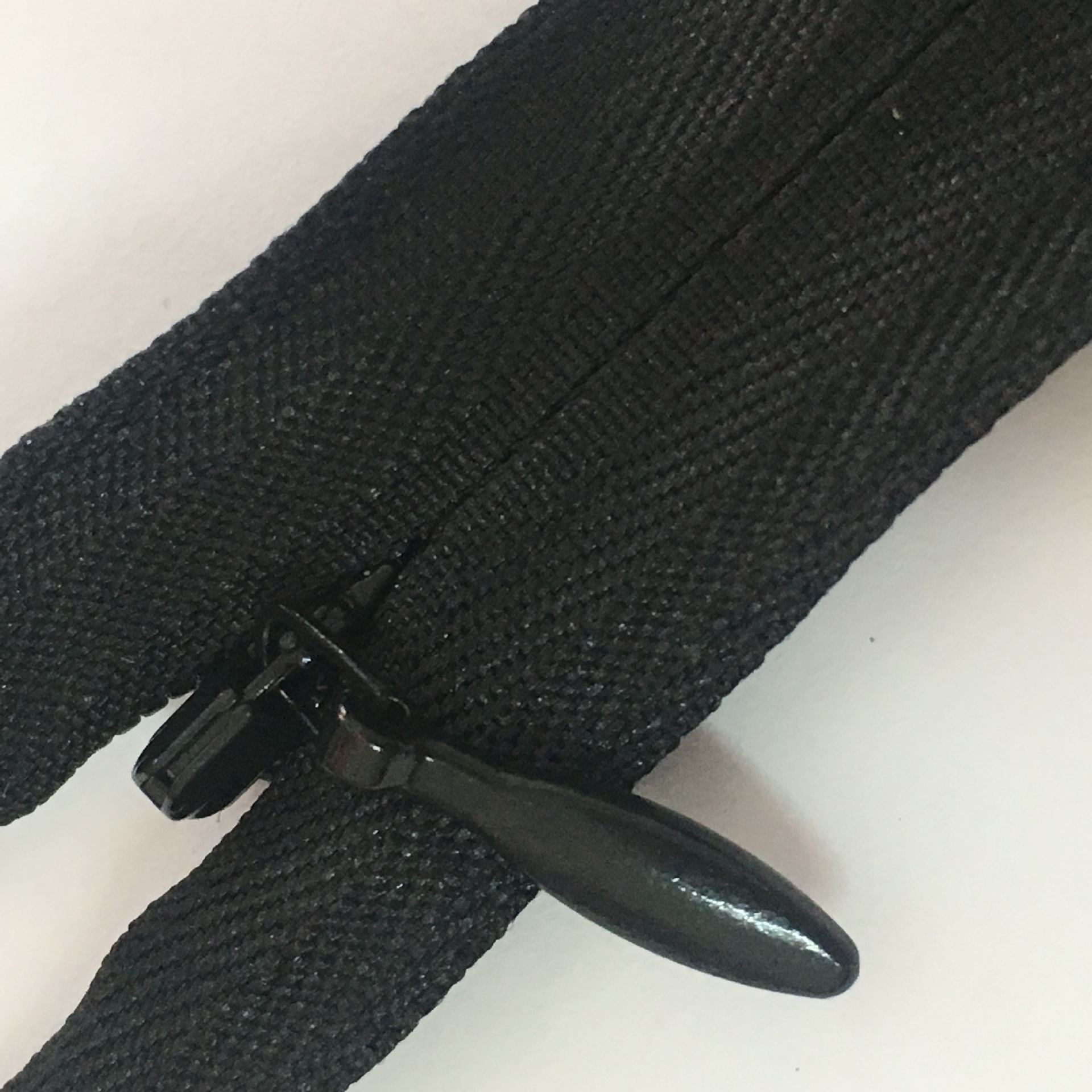 ykk正品隐形拉链3号隐形闭口拉链专业销售拉链批发供应定制