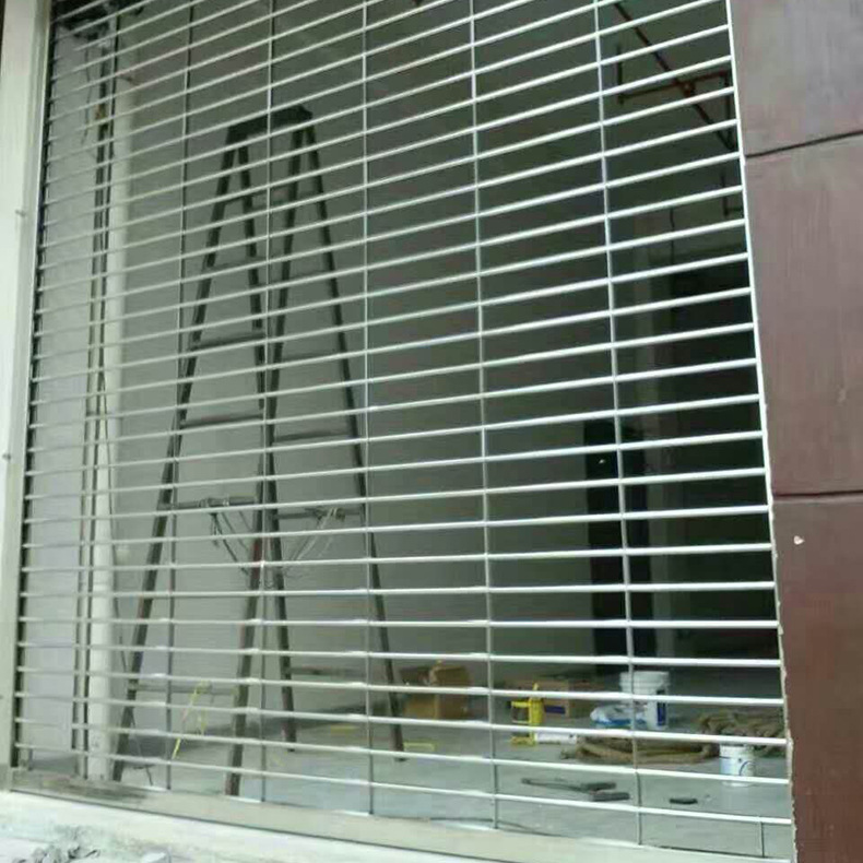 厂家直销索福特门业不锈钢网闸门不锈钢卷帘门电动防盗网闸门