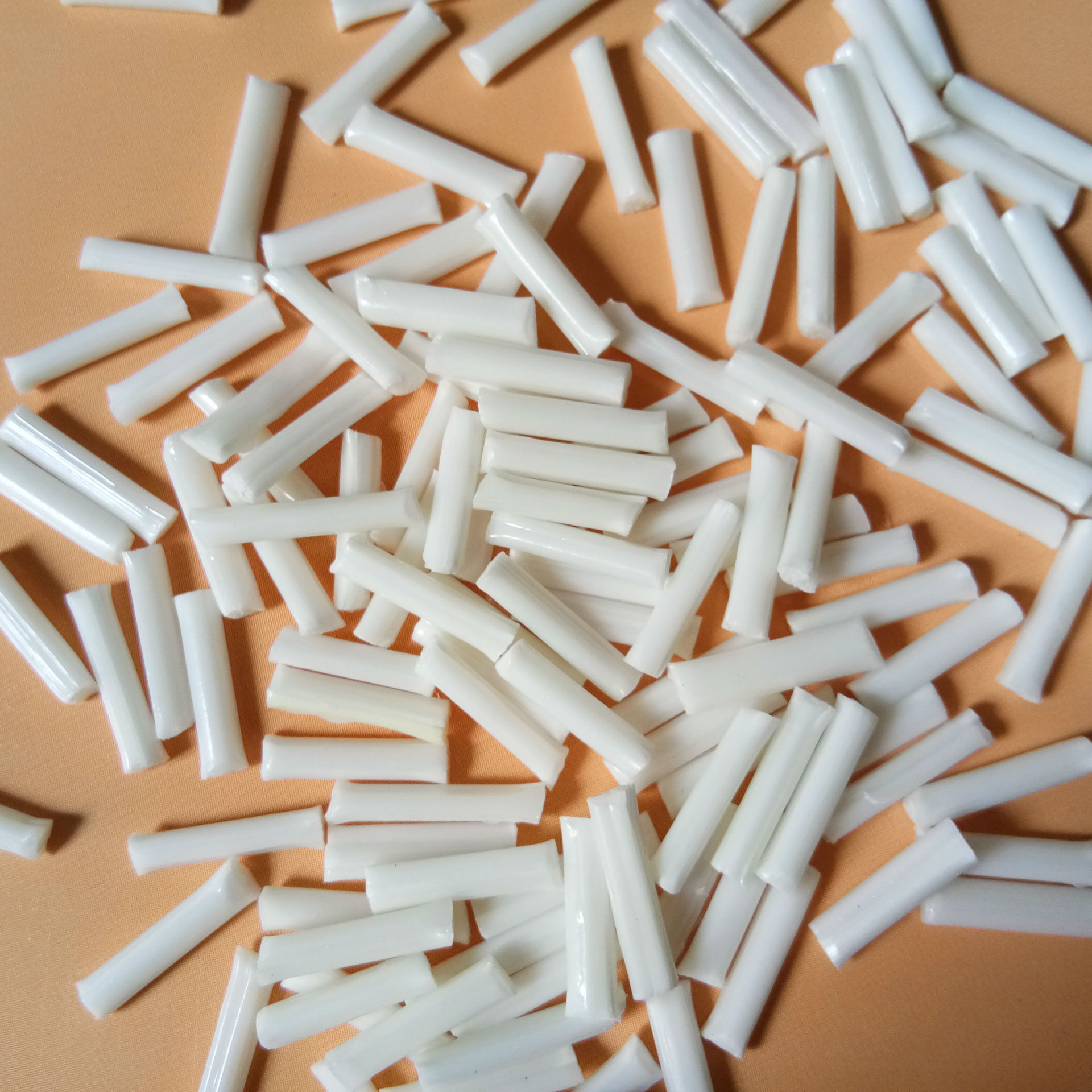 pa66长纤lft/70%长玻璃纤维增强改性pa66/高韧性/尼龙66生产厂家