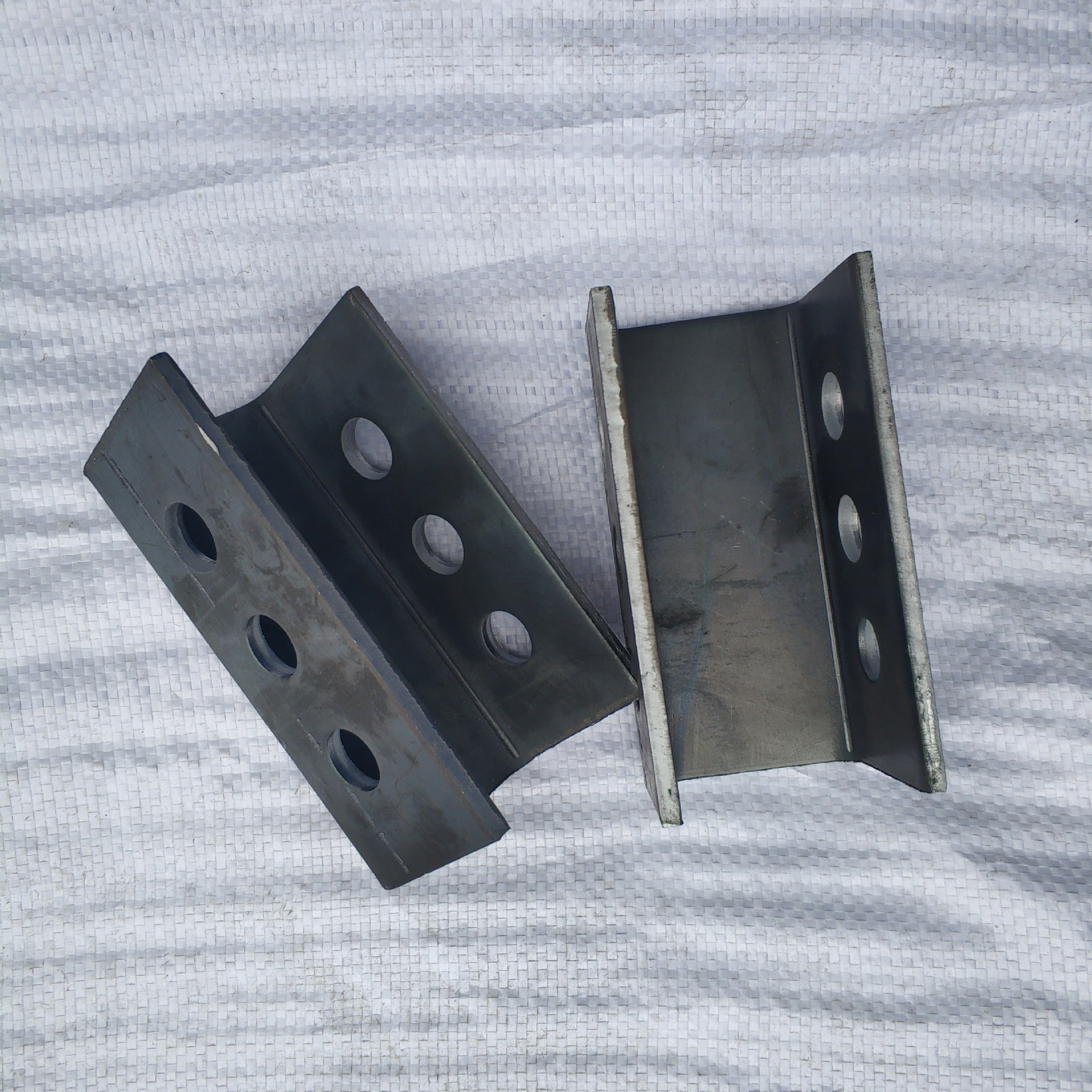 厂家直销拖车弓子板支架 板簧吊耳 农机配件 可定做 钢板吊耳