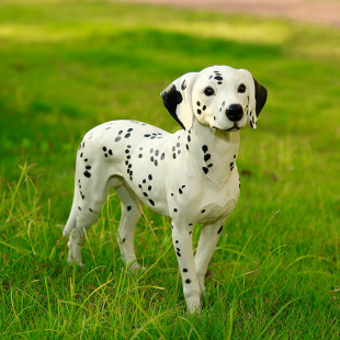 厂家直供仿真斑点狗摆件家居装饰品客厅书房动物摆件招财园林摆件