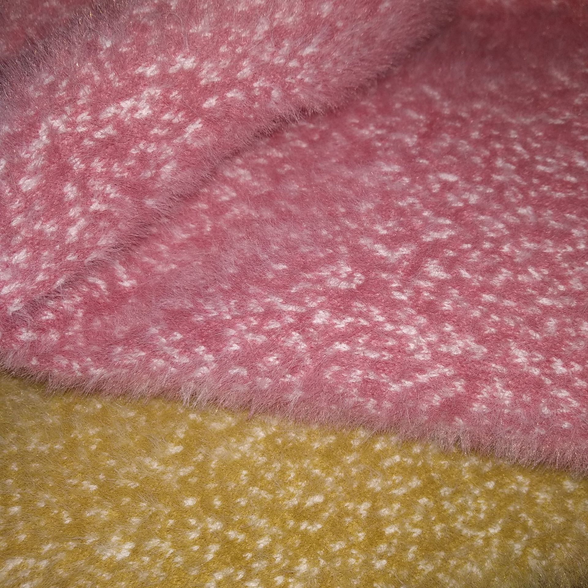 黄金貂提花针织布保暖时装面料锦涤加绒加厚风衣外套女装粗针面料