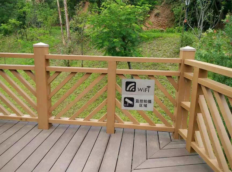 别墅围栏 栅栏 木塑护栏 绿化市政花坛护栏 小区草坪护栏