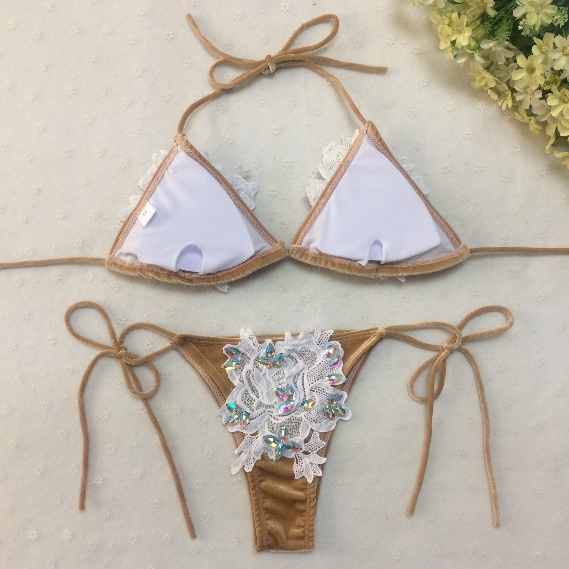 外贸爆款比基尼水晶钻bikini蕾丝绑带泳衣性感女泳装2018新款泳衣