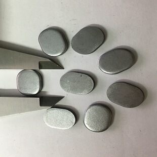 供应加工镀锌铁片 电子产品加重铁片 玩具加重配重铁片