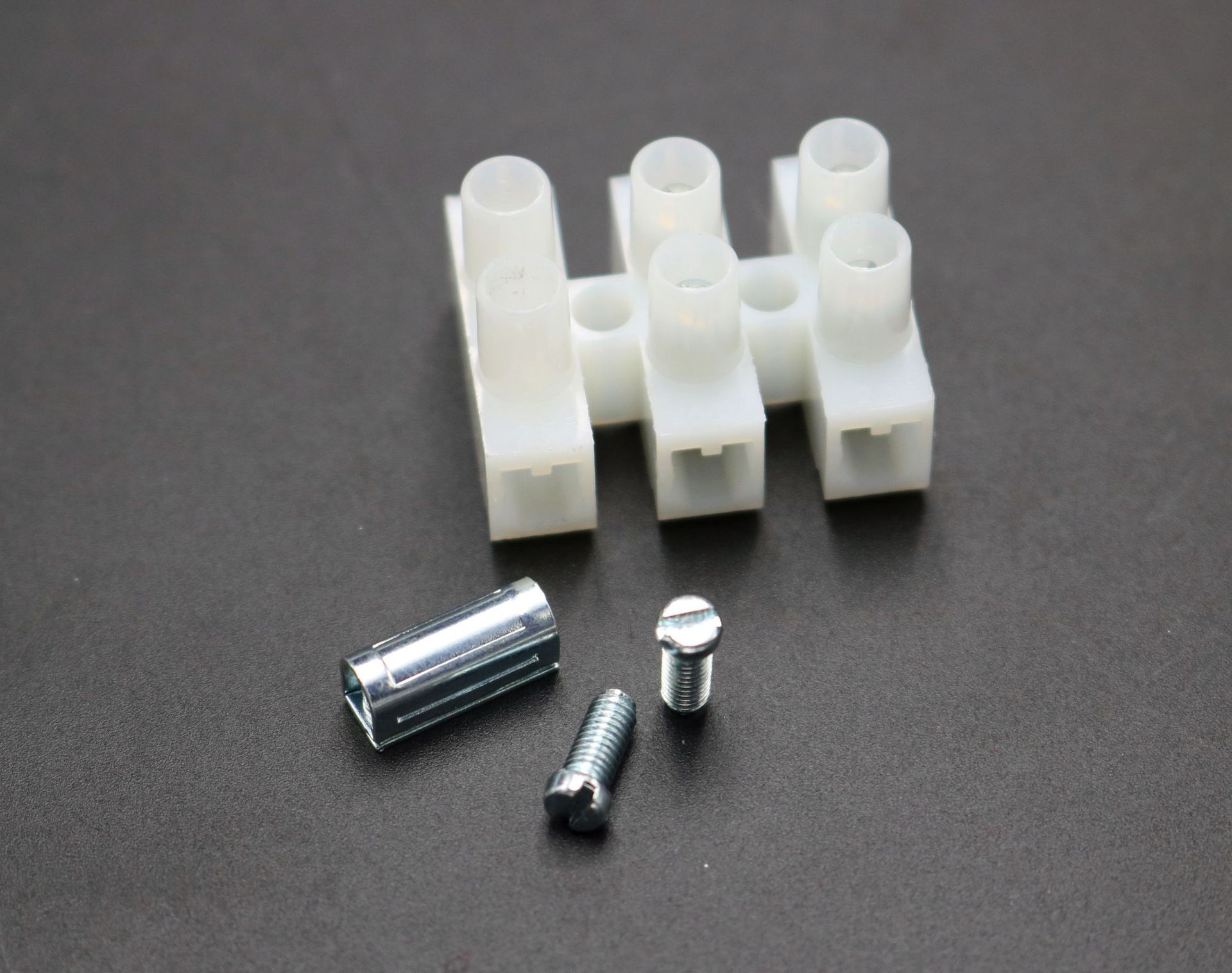 金笔pa9x-3p接线端子ul cqc vde打螺丝端子台led三位接线柱铜鼻子