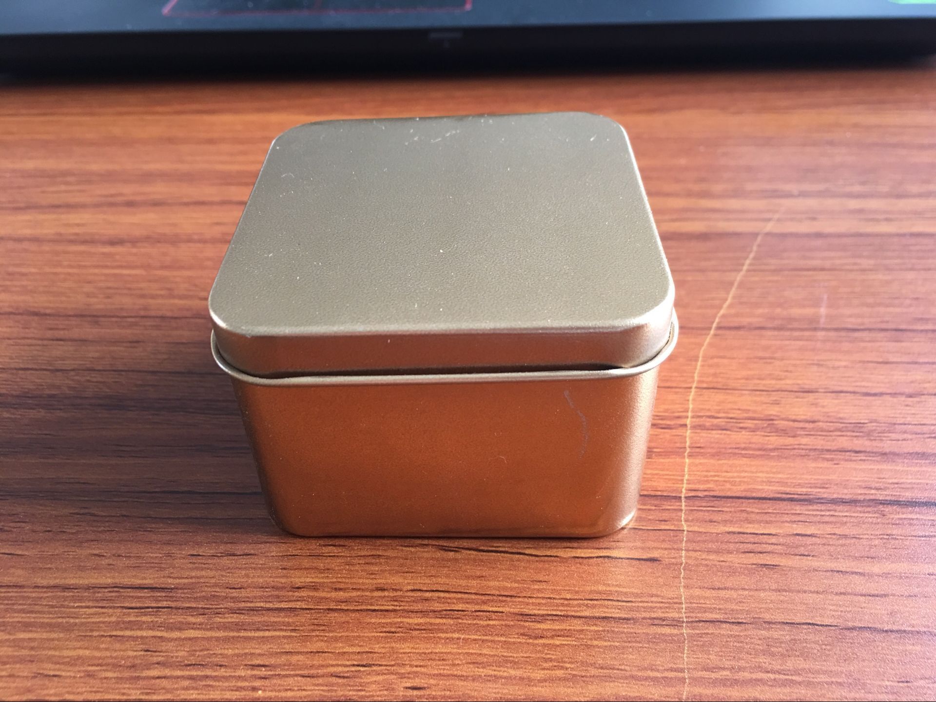 正方形马口铁盒子喜糖盒