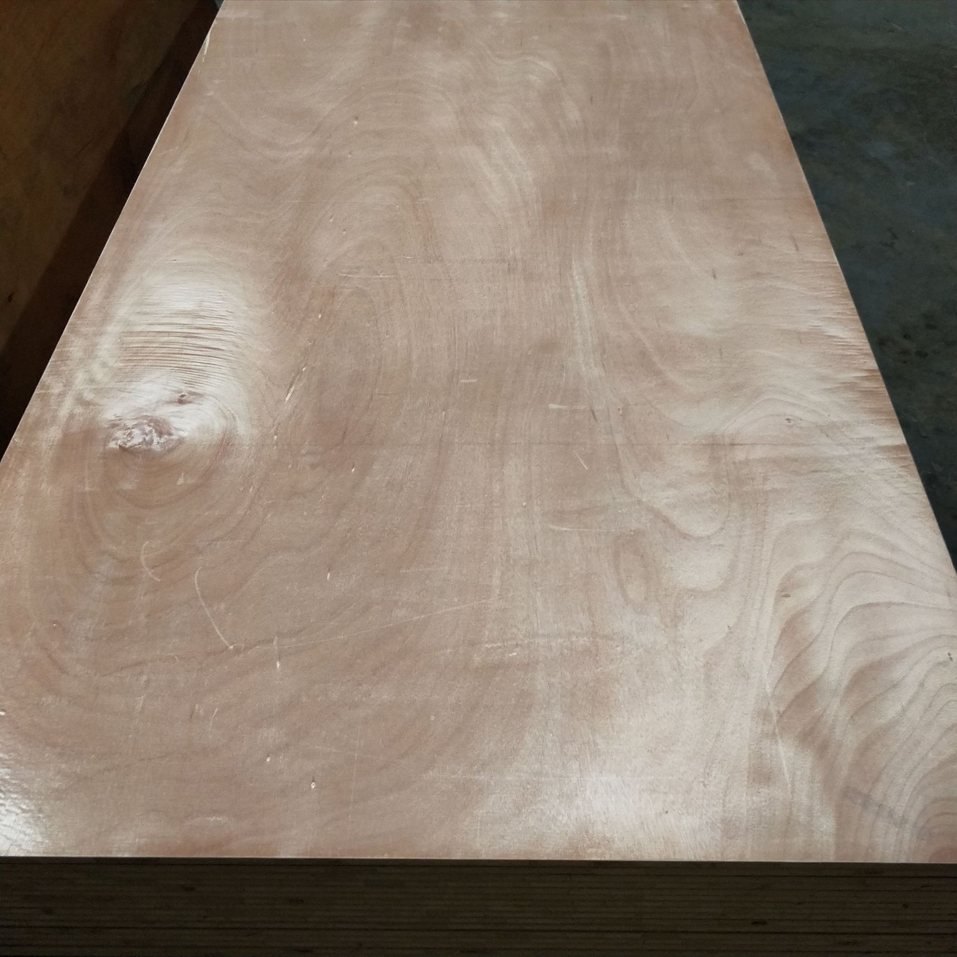 厂价直销杉木大芯板细木工板e1环保胶合板