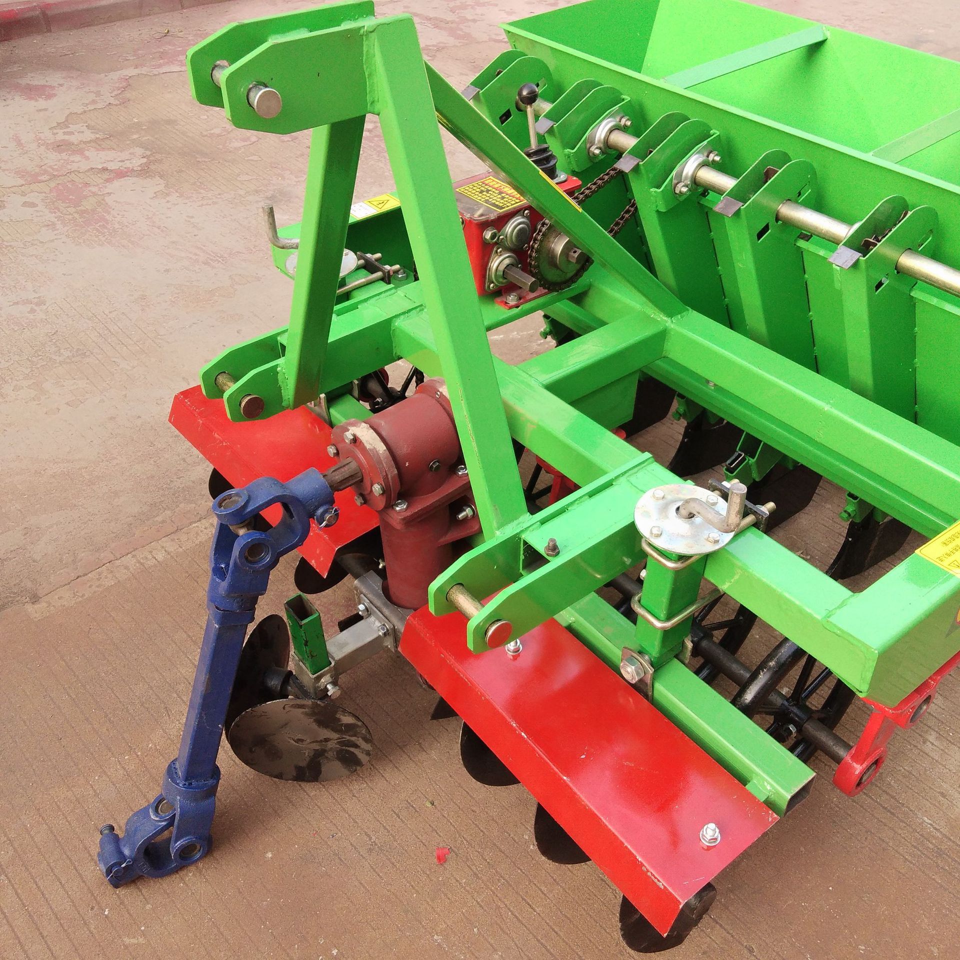 小型汽油式大蒜播种机新型大蒜种植机独蒜播种机省时省力好操作