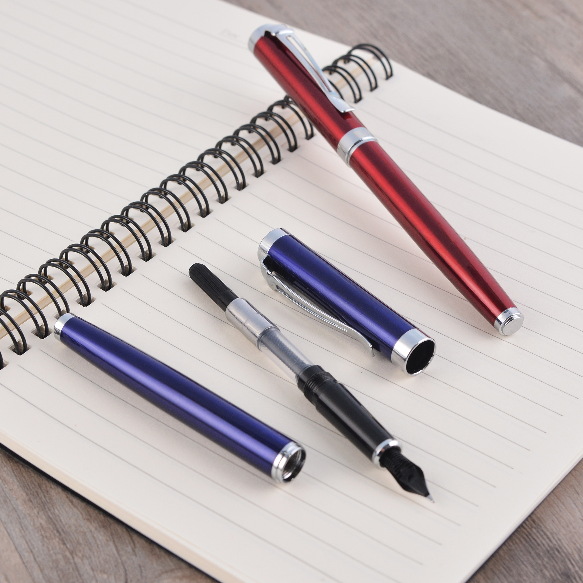 厂家直销 镶钻大尖钢笔 学生练字书法签字笔金属广告促销礼品笔