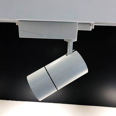 圣骑照明 厂家直销led射轨道射灯服装店铺展厅形象墙橱窗导轨灯