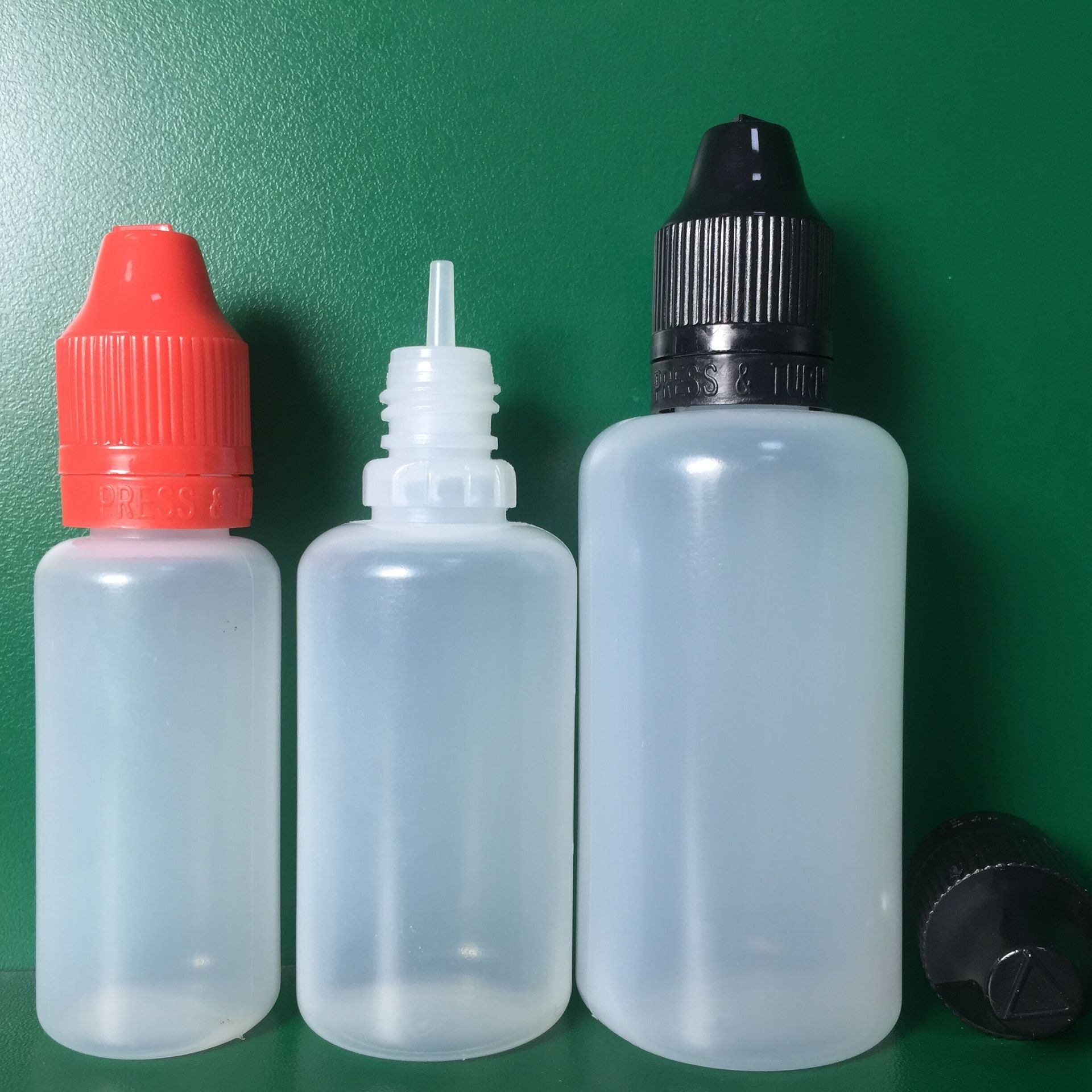 半透明烟油瓶 双保险烟油瓶 盲文标防盗压旋盖油瓶 jb252