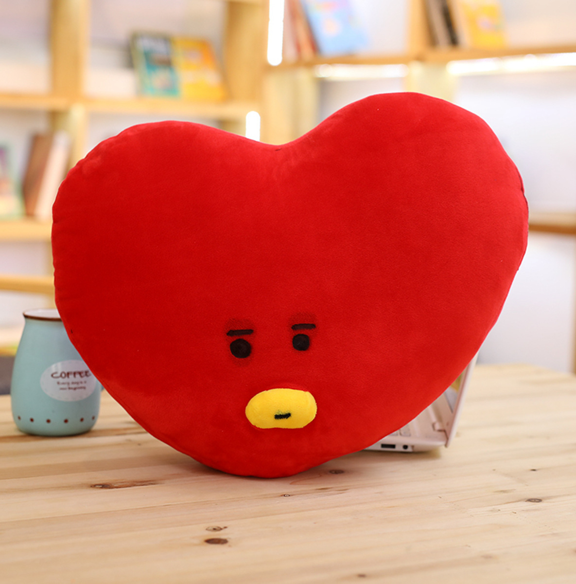 bts周边防弹少年团bt21玩偶可爱卡通金泰亨tata抱枕靠垫来图定制