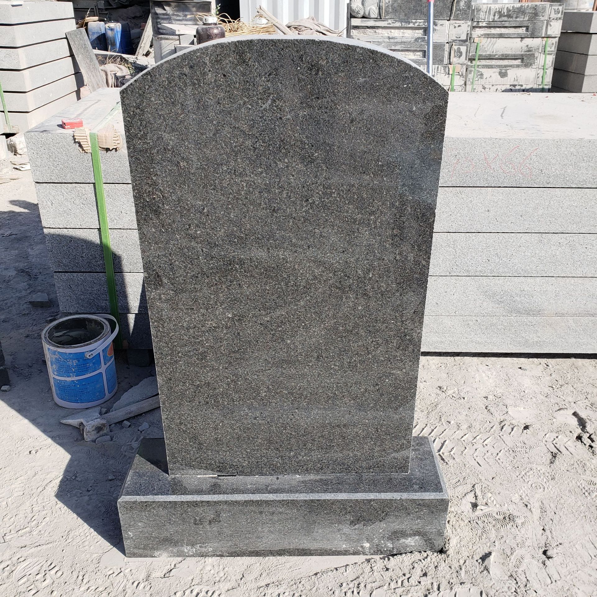 农村石雕墓碑墓群大型纪念碑烈士碑功德碑石碑刻字