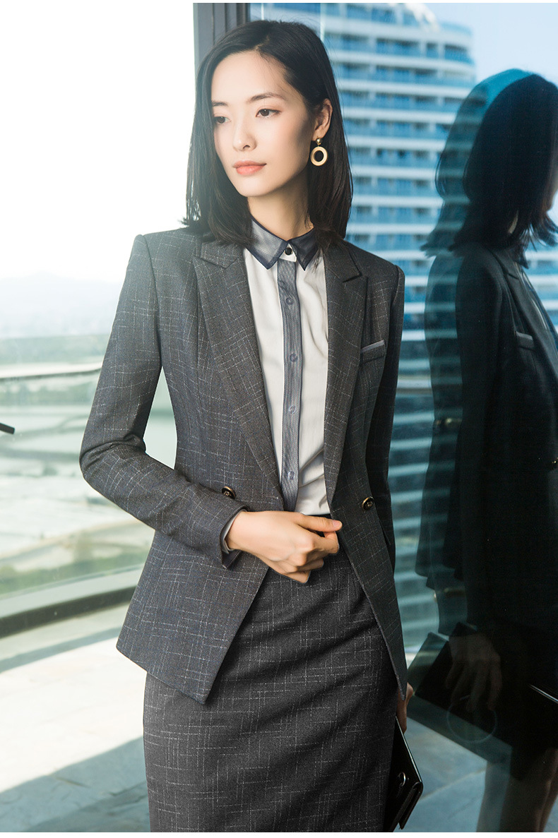 中长款小西装女士秋冬新款仿毛料暗格子小西服马甲长裤套装工作服