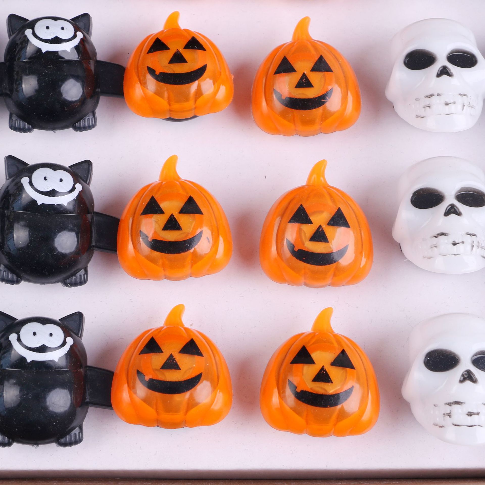 迷你搞怪led七彩戒子灯 万圣节礼品用灯 节庆装饰品 手指装饰品戒